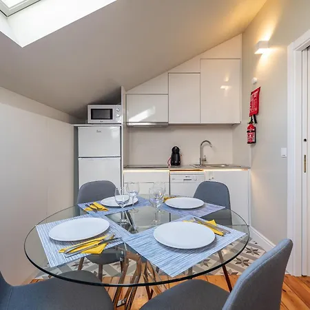 Stilvolle Moderne In Der Innenstadt Von Lejlighed Lisboa